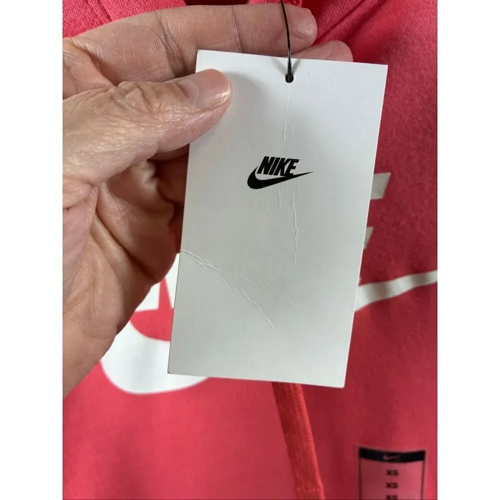 Nike nwt hoodie